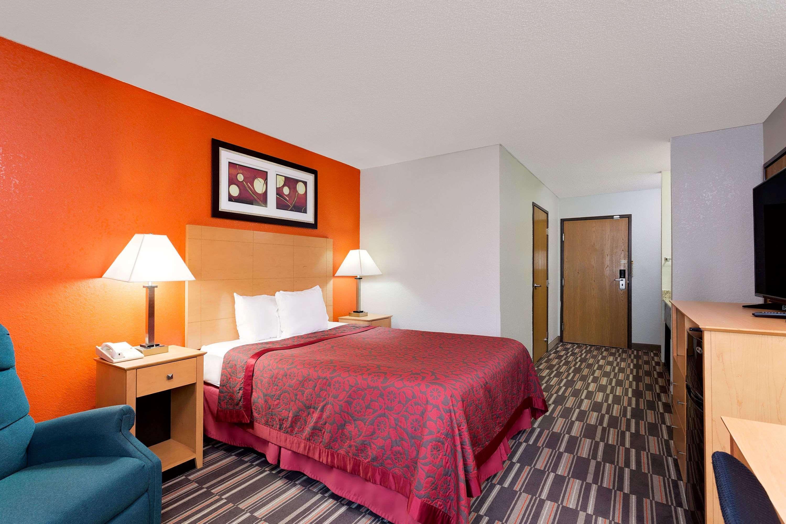 Days Inn By Wyndham Racine/Sturtevant Exterior foto
